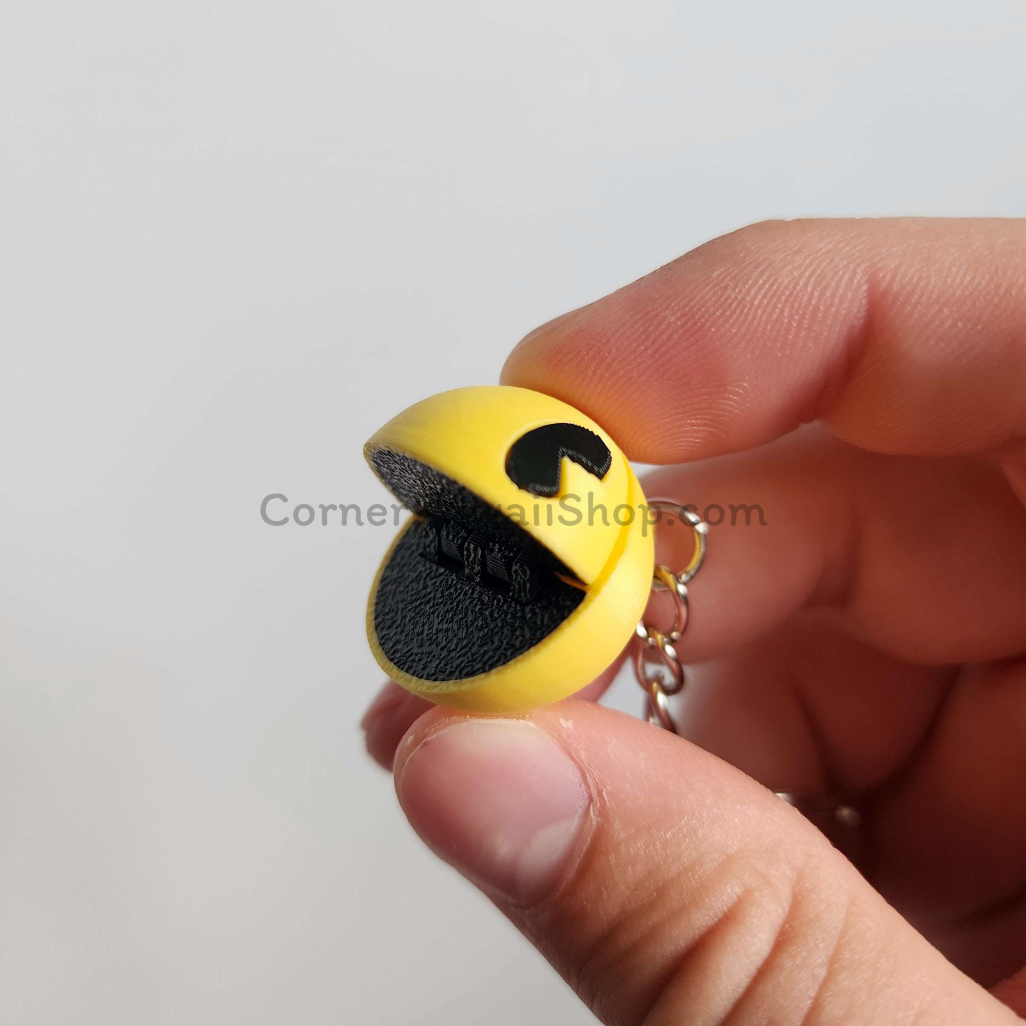 Pac-Man Keychain – Classic Arcade Fidget with Movable Jaw
